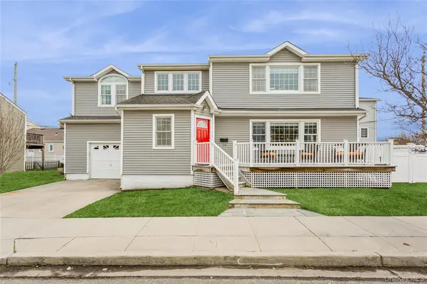 84 Barnes Street, Long Beach, NY 11561