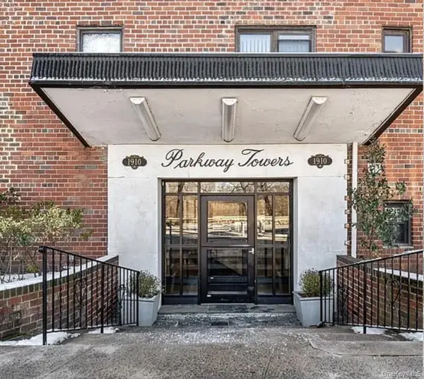 1910 Pelham Parkway S #3H, Bronx, NY 10461
