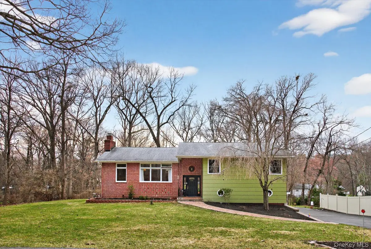 313 Chestnut Avenue, New Windsor, NY 12553 - #1