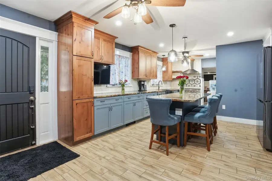 24 Mountain Road, Cornwall On Hudson, NY 12520 - #3