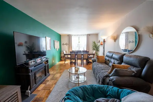 1304 Midland Avenue #C25, Yonkers, NY 10704