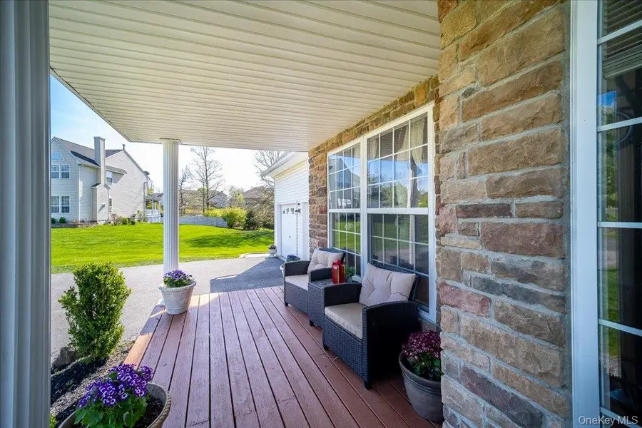 21 Alder Way, Wappingers Falls, NY 12590 - #2