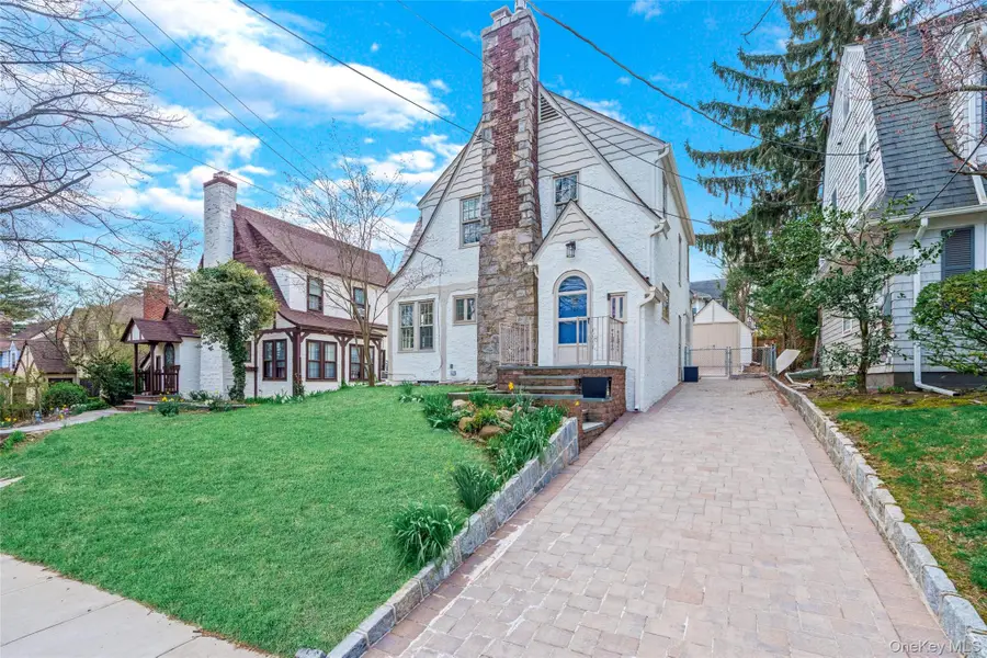 340 Manor Road, Douglaston, NY 11363 - #2