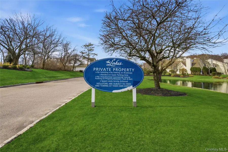 69 Thomas Lane, East Setauket, NY 11733 - #2