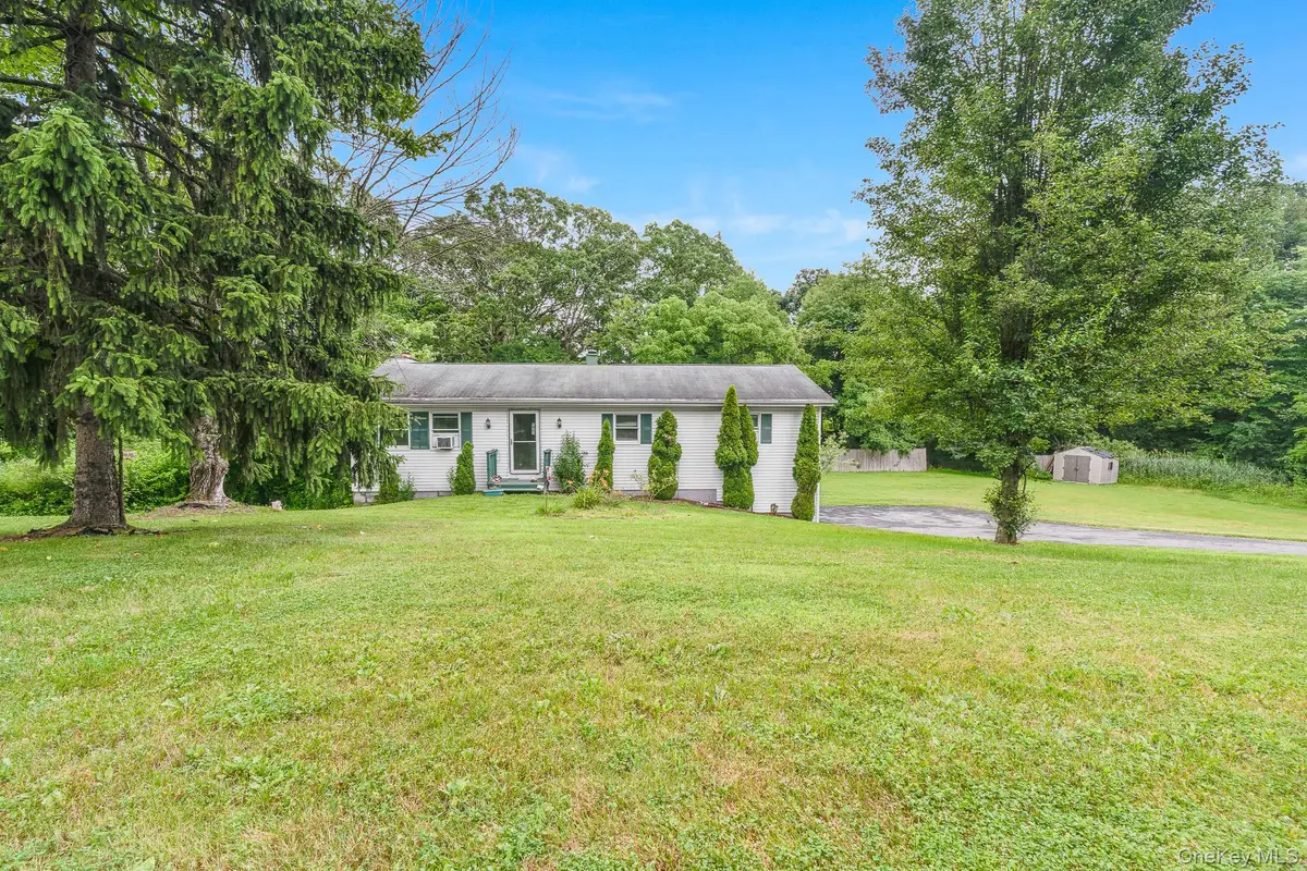 8 Larissa Lane, Wappingers Falls, NY 12590 - #1