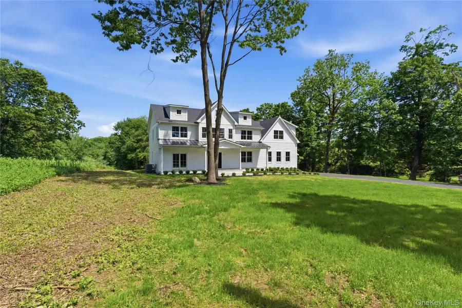 240 Mahopac Avenue, Yorktown Heights, NY 10598 - #3