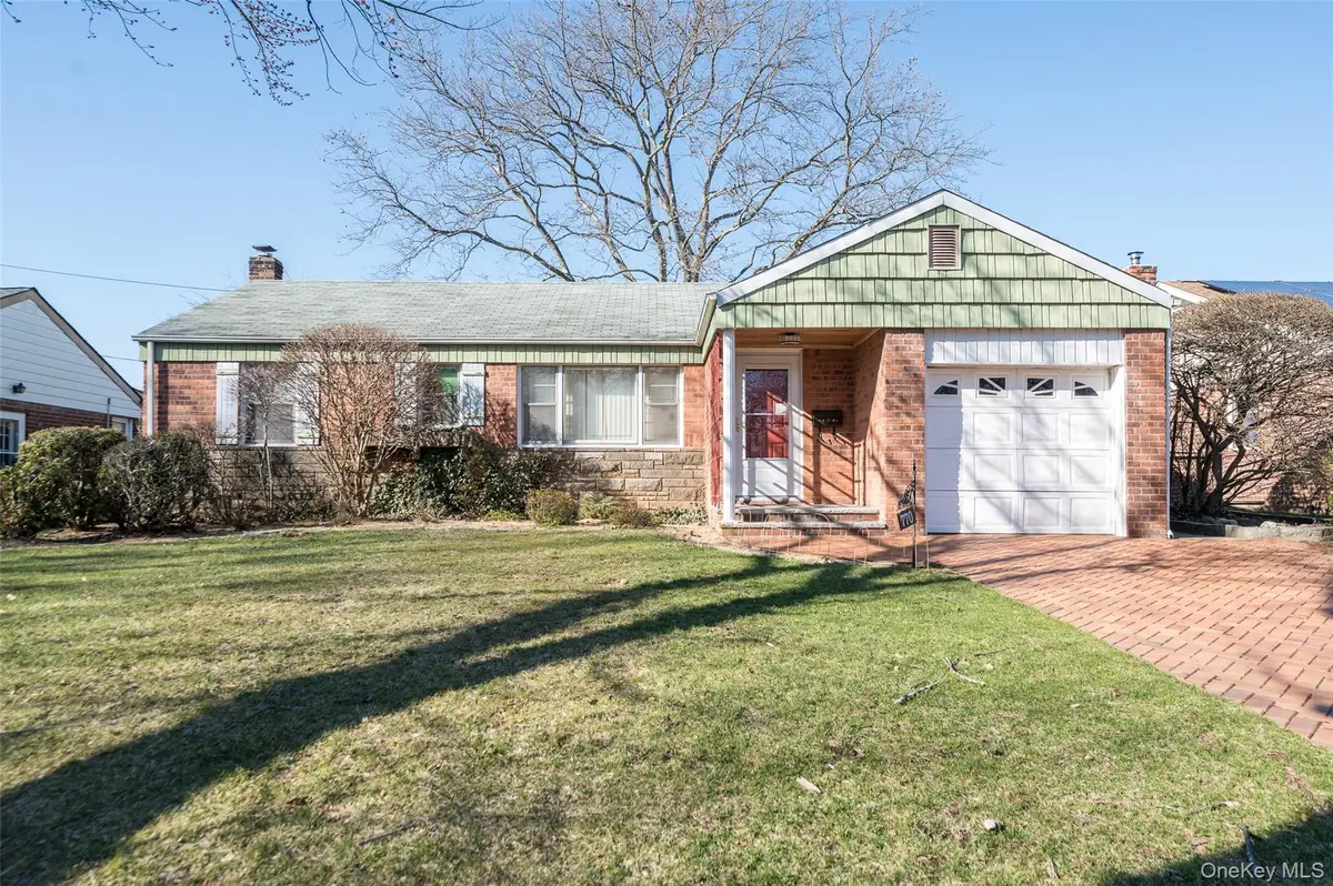 770 Palmetto Drive, Franklin Square, NY 11010 - #1