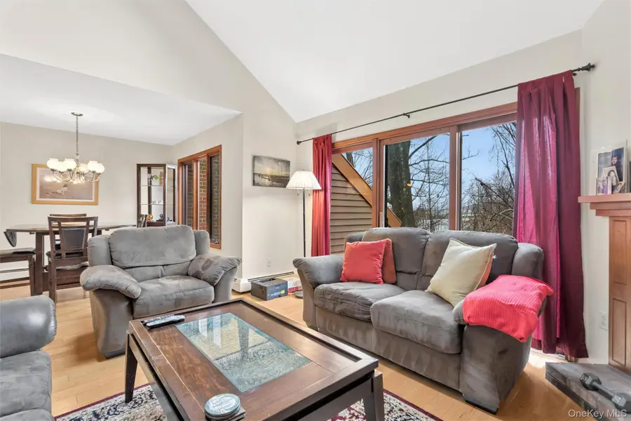 806 Eagle Bay Drive, Ossining, NY 10562 - #3