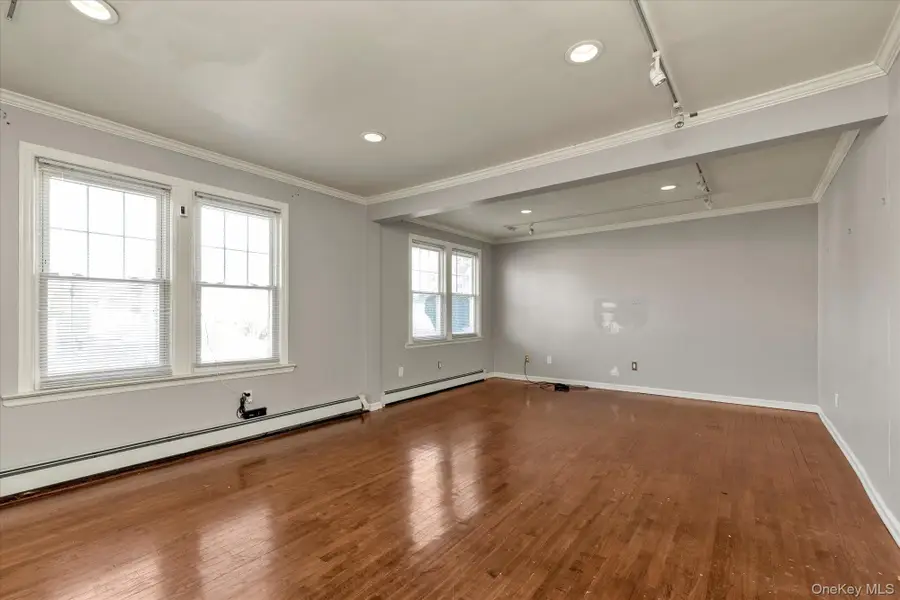 700 Partridge Avenue, West Hempstead, NY 11552 - #3