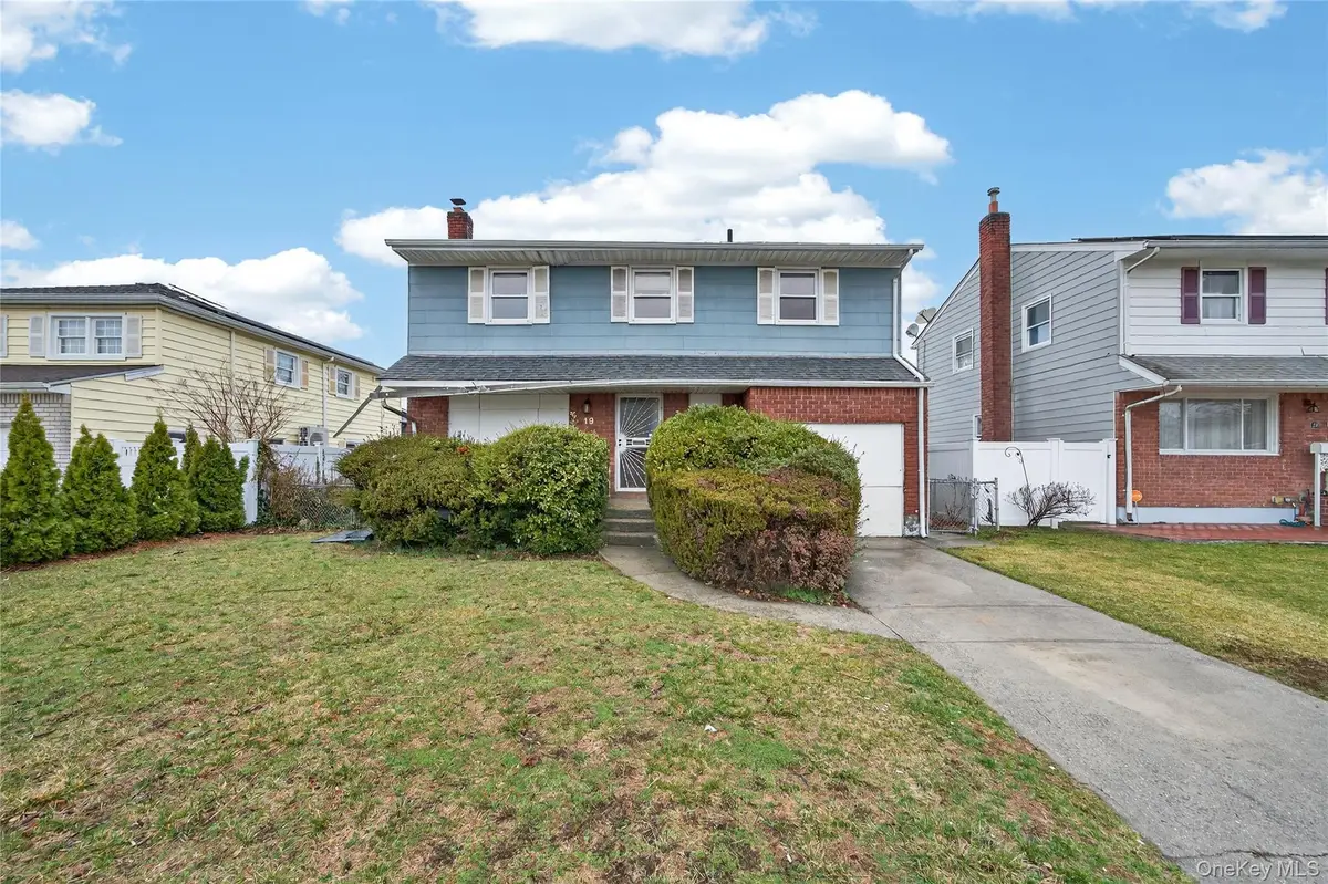 19 Angevine Avenue, Hempstead, NY 11550 - #1