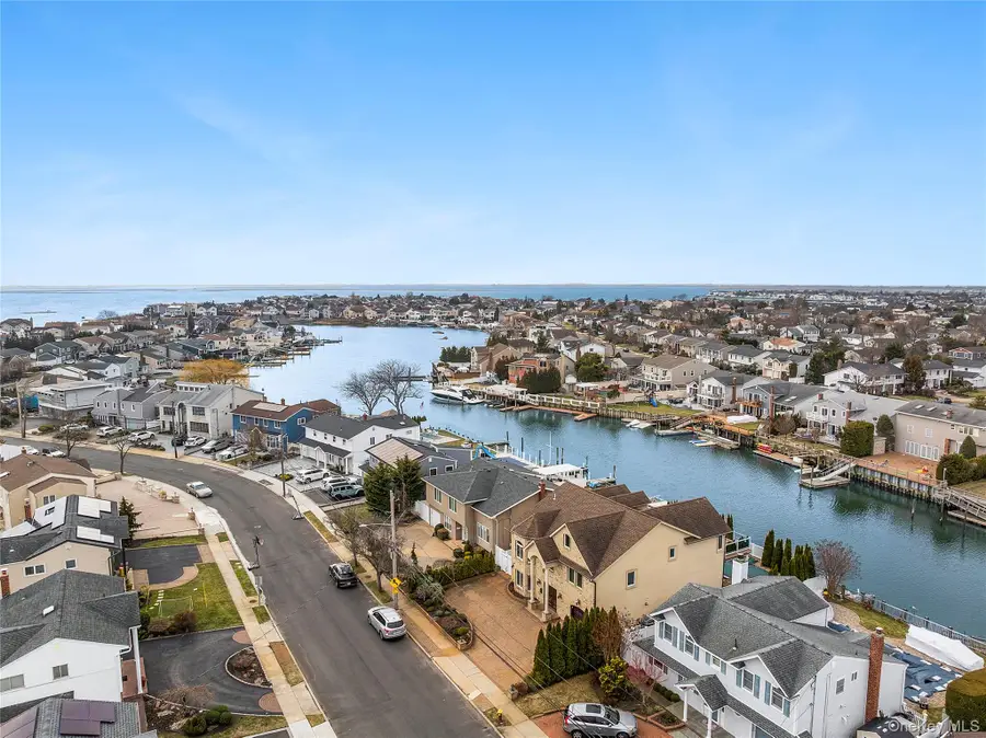 2904 Riverside Drive, Wantagh, NY 11793 - #3