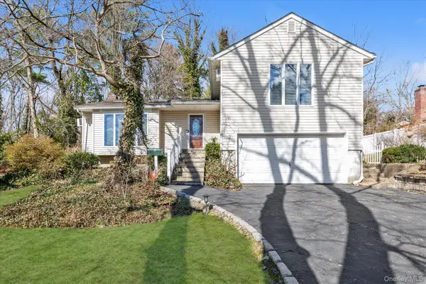 10 Sycamore Road, Glen Cove, NY 11542