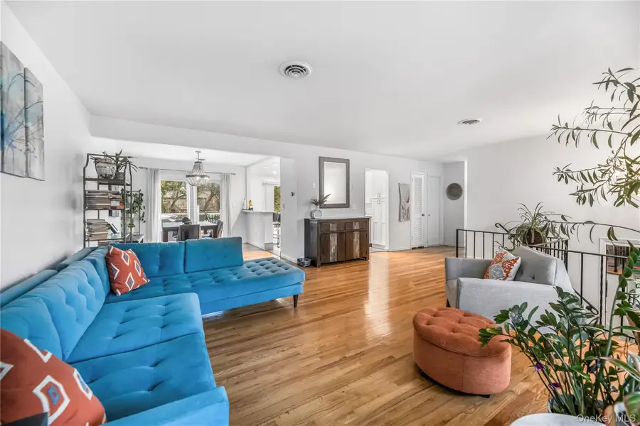 72 S Mary Francis Street, Tappan, NY 10983 - #2