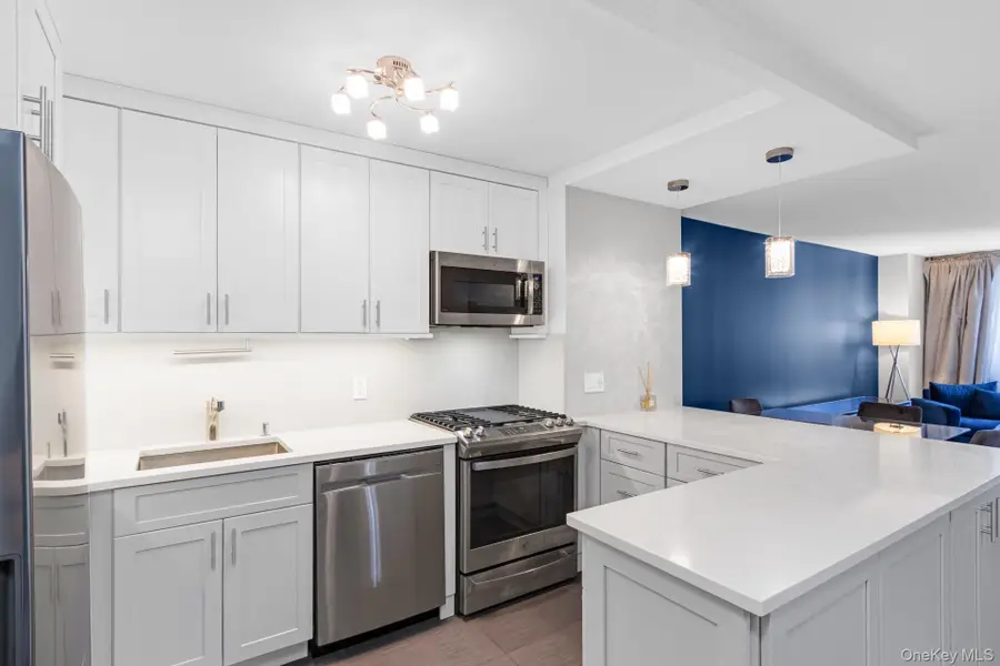 345 E 93rd Street #5J, Manhattan, NY 10128 - #2