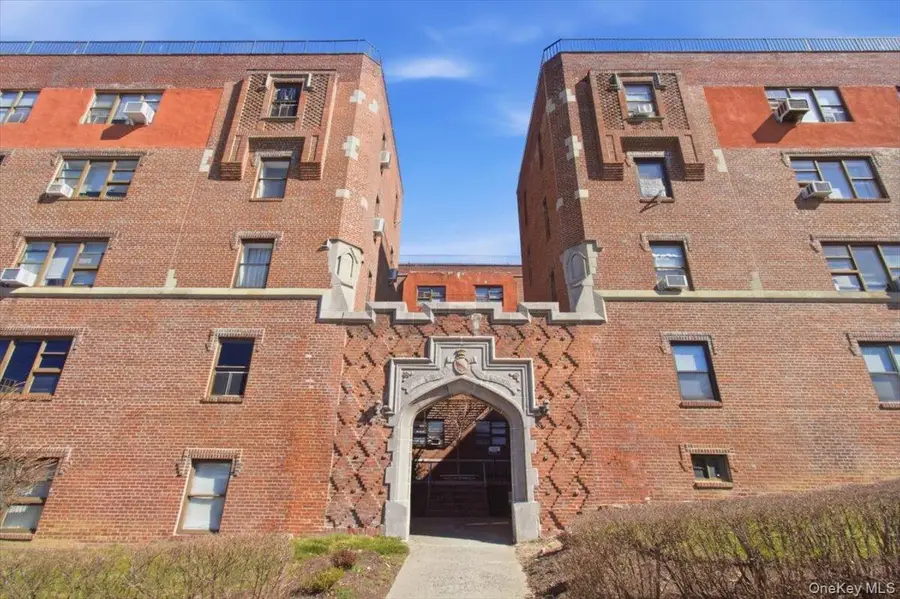 37 Summit Avenue #3A, Port Chester, NY 10573 - #3