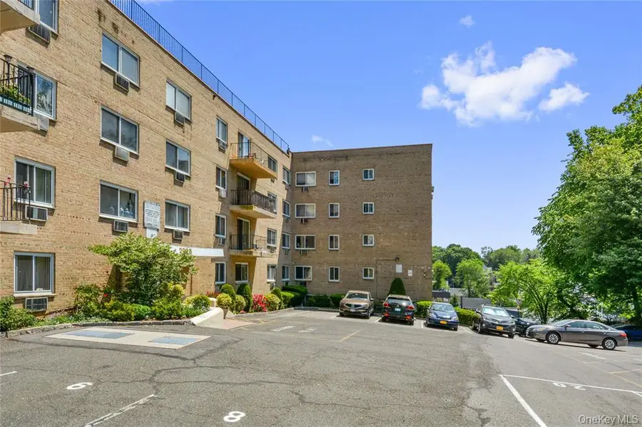 2035 Central Park #3G, Yonkers, NY 10710 - #2