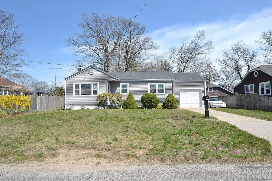 229 Ferndale Boulevard, Islip, NY 11751 - #2