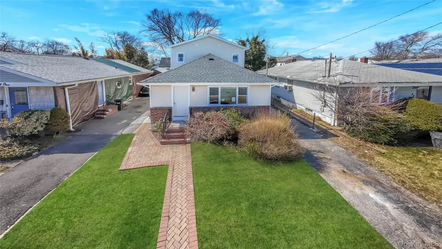 37 Lancaster Place, Hempstead, NY 11550 - #2