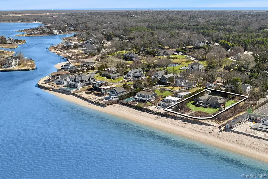 22 Peconic Crescent, Hampton Bays, NY 11946 - #3