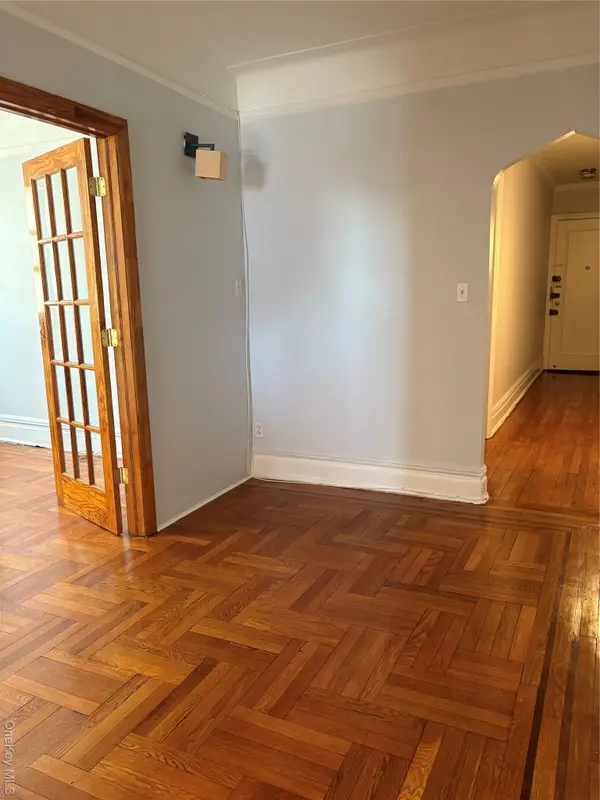 5005 43rd Avenue #5H, Woodside, NY 11377