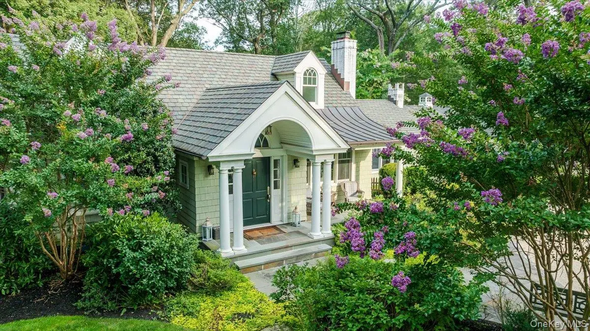 203 Sunset Road, Oyster Bay Cove, NY 11771 - #1