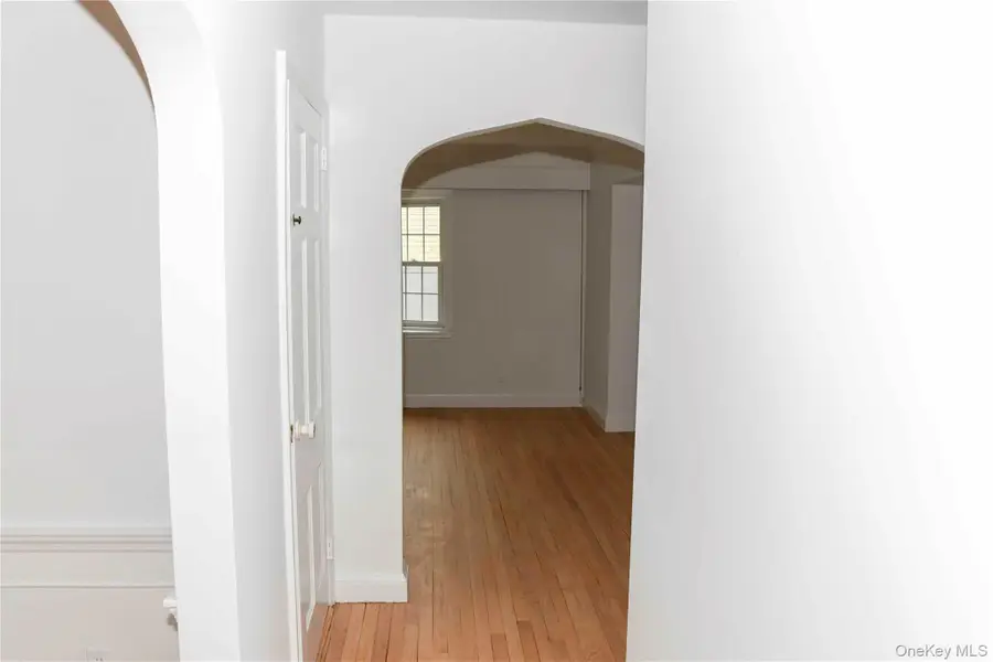 138 Chestnut Street, Lynbrook, NY 11563 - #3