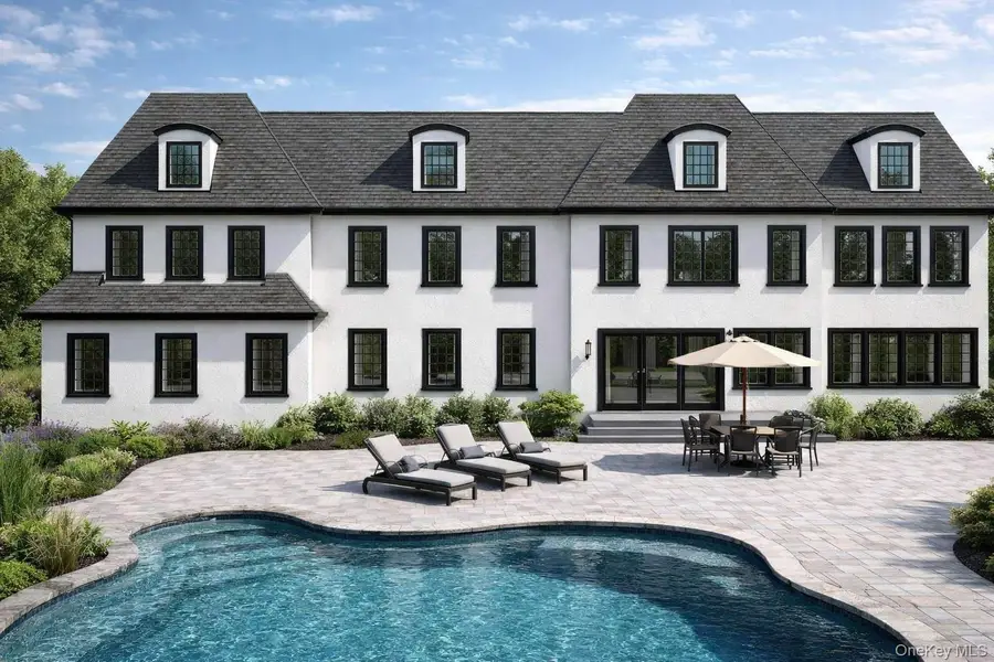 19 Pettit Drive, Dix Hills, NY 11746 - #3