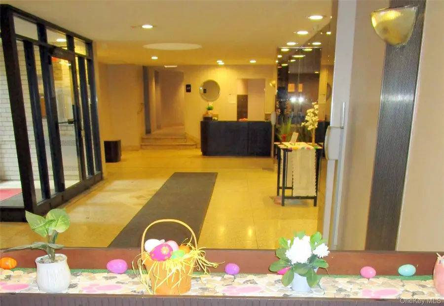 4320 Van Cortlandt Park E #3F, Bronx, NY 10470 - #2