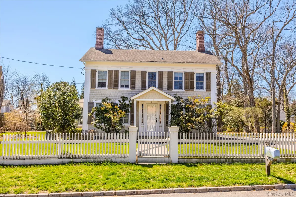 8 Terrell Lane, Stony Brook, NY 11790 - #1