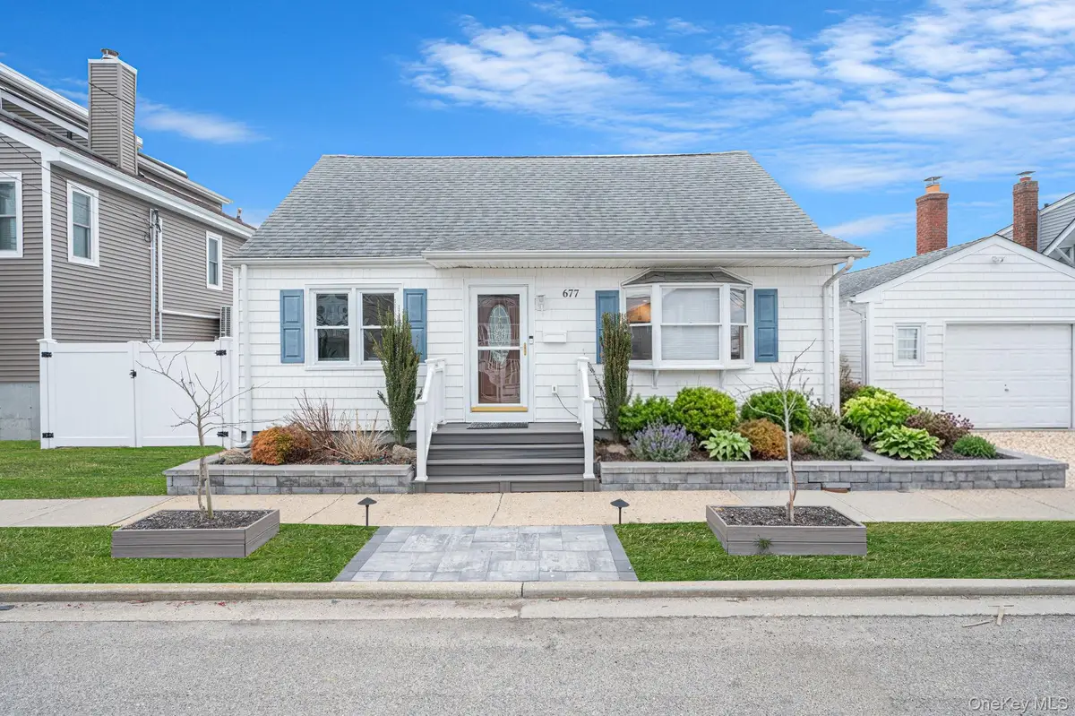 677 S 9th Street, Lindenhurst, NY 11757 - #1