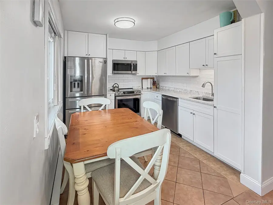 5608 Chelsea Cove N, Hopewell Junction, NY 12533 - #2