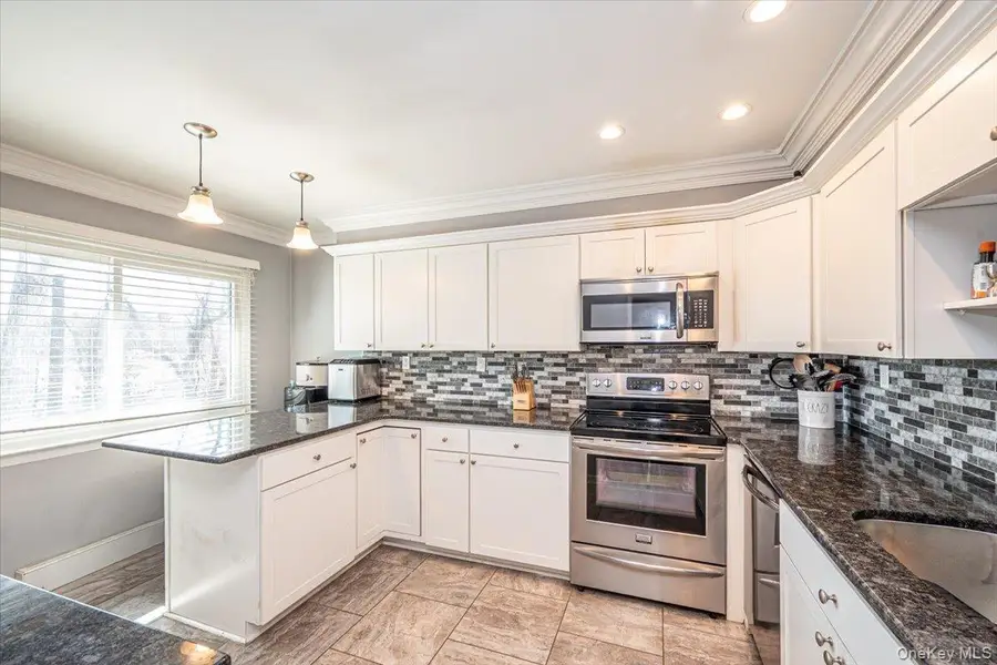 40 W 4th Street #206, Patchogue, NY 11772 - #3