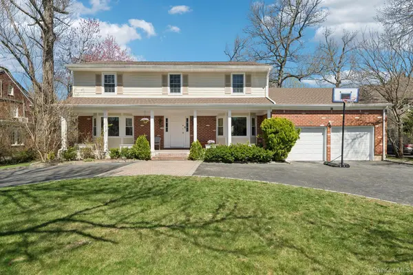 61 Arleigh Road, Great Neck, NY 11021