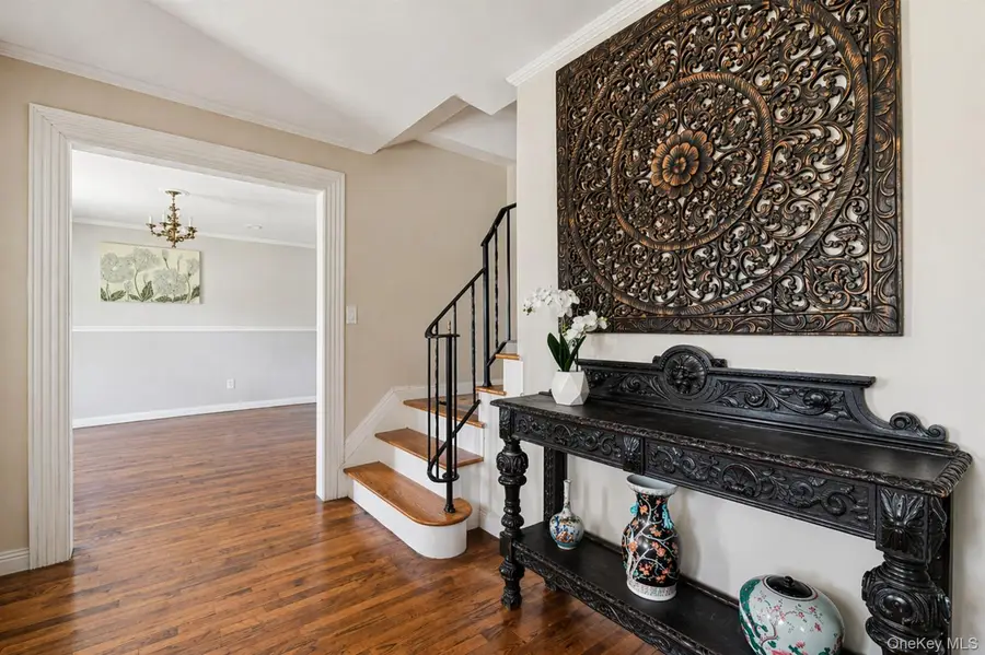 61 Arleigh Road, Great Neck, NY 11021 - #3