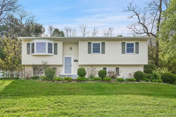 40 Amherst Lane, Wappingers Falls, NY 12590