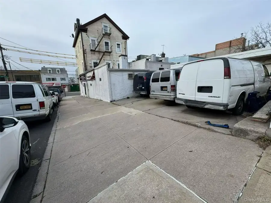20-23 College Point Boulevard, Flushing, NY 11356 - #3