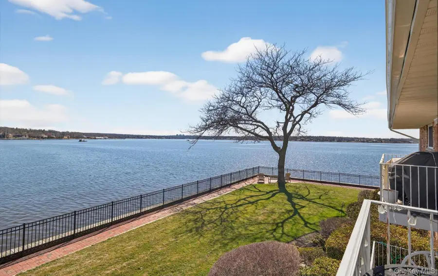 1 Toms Point Lane #17G, Port Washington, NY 11050 - #2