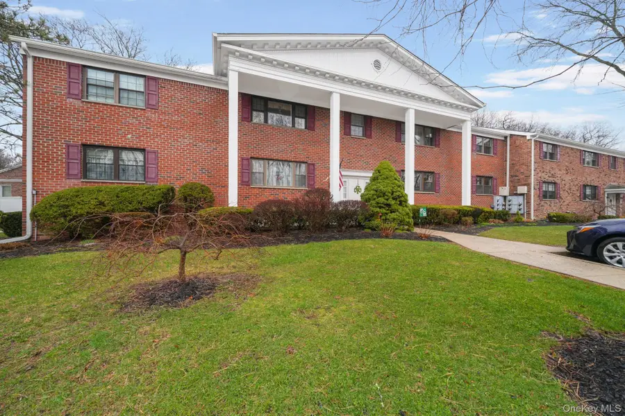 422 Somerset Drive #B, Pearl River, NY 10965 - #2