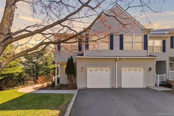 3014 Patrick Henry Court #43, New Windsor, NY 12553