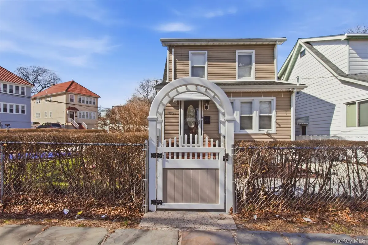 620 S 9th Avenue, Mount Vernon, NY 10550 - #1