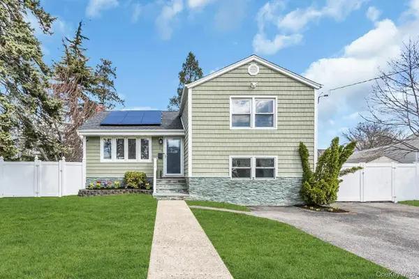 25 Young Street, West Babylon, NY 11704