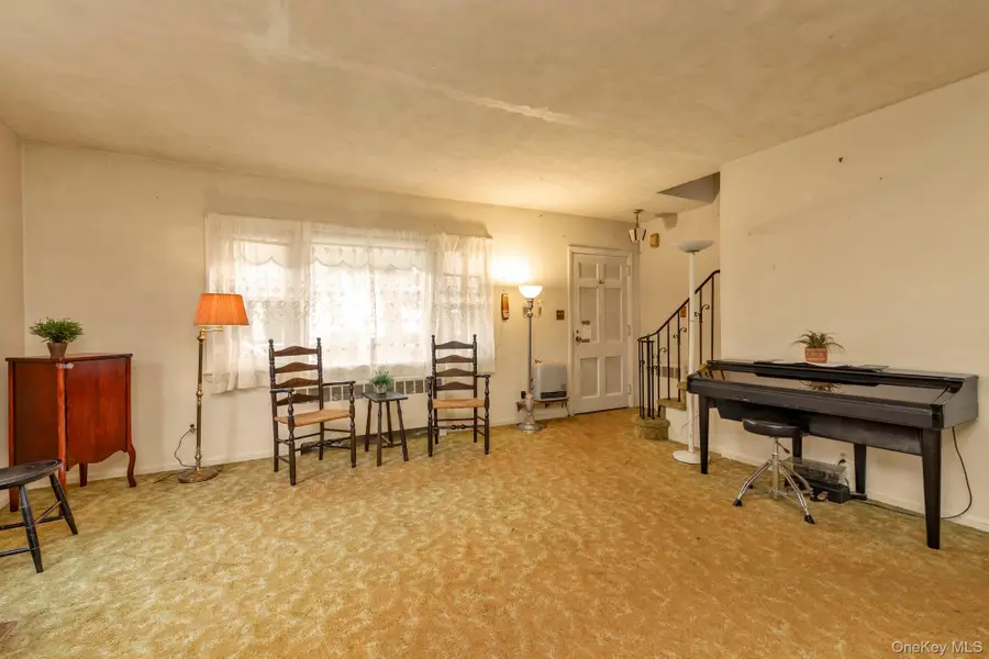 475 Maxwell Street, West Hempstead, NY 11552 - #2