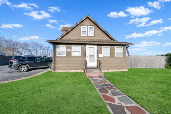 61 River Avenue, Patchogue, NY 11772