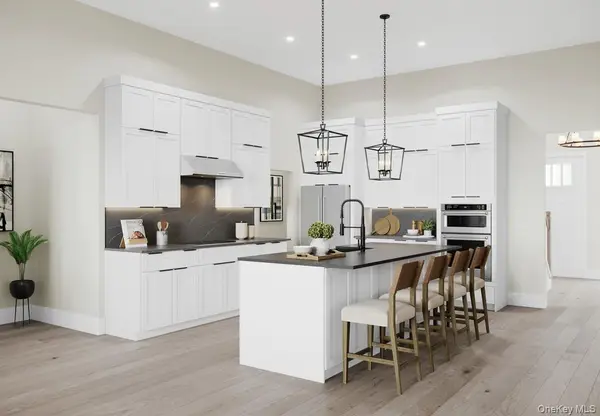 64 Captain Esposito Lane #14, Pearl River, NY 10954