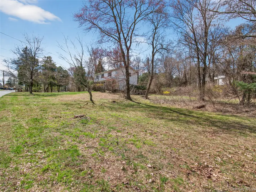 8 Ravenna Drive, Pomona, NY 10970 - #3