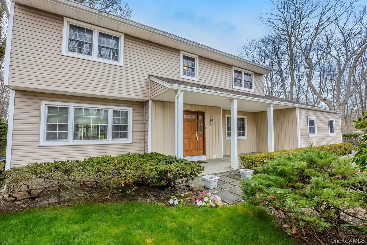 3 Townsend Court, Setauket, NY 11733 - #1