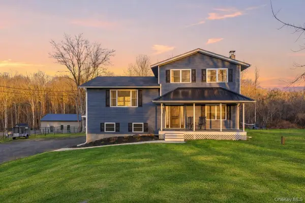 849 S Plank Road, Slate Hill, NY 10973