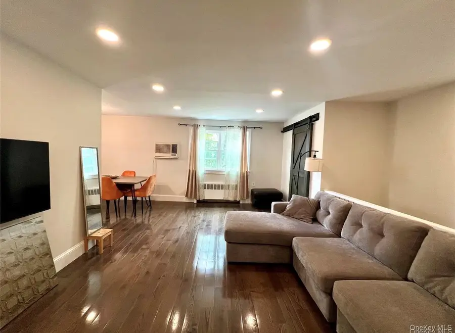 224-33 Kingsbury Avenue #B, Oakland Gardens, NY 11364 - #2