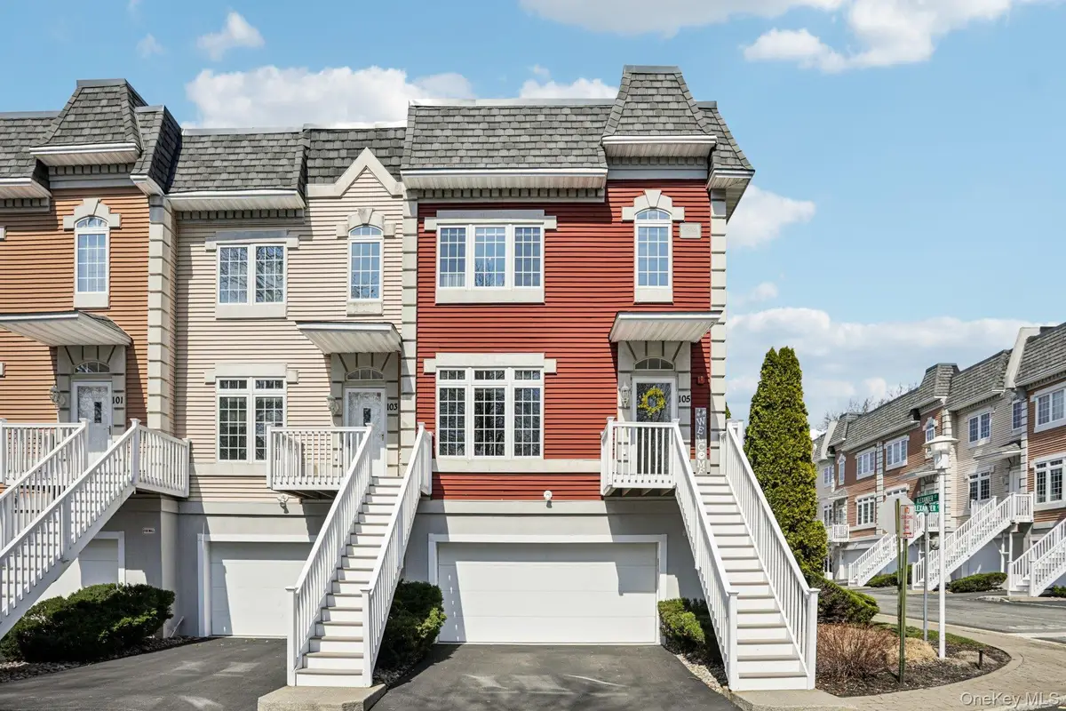 105 Alexander Court, Nanuet, NY 10954 - #1