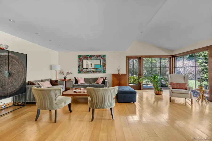 254 Adams Road, Hewlett Harbor, NY 11557 - #3